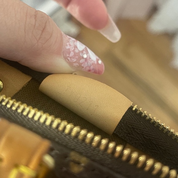 SOLD - Authentic Nano Speedy ❤️ - Picture 7 of 7